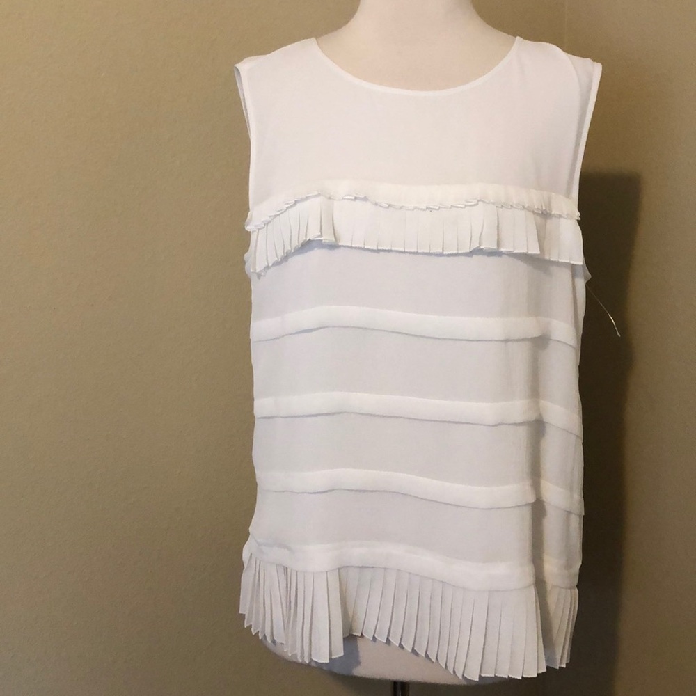Lark & Ro Creme Blouse Tank w/Liner Size M